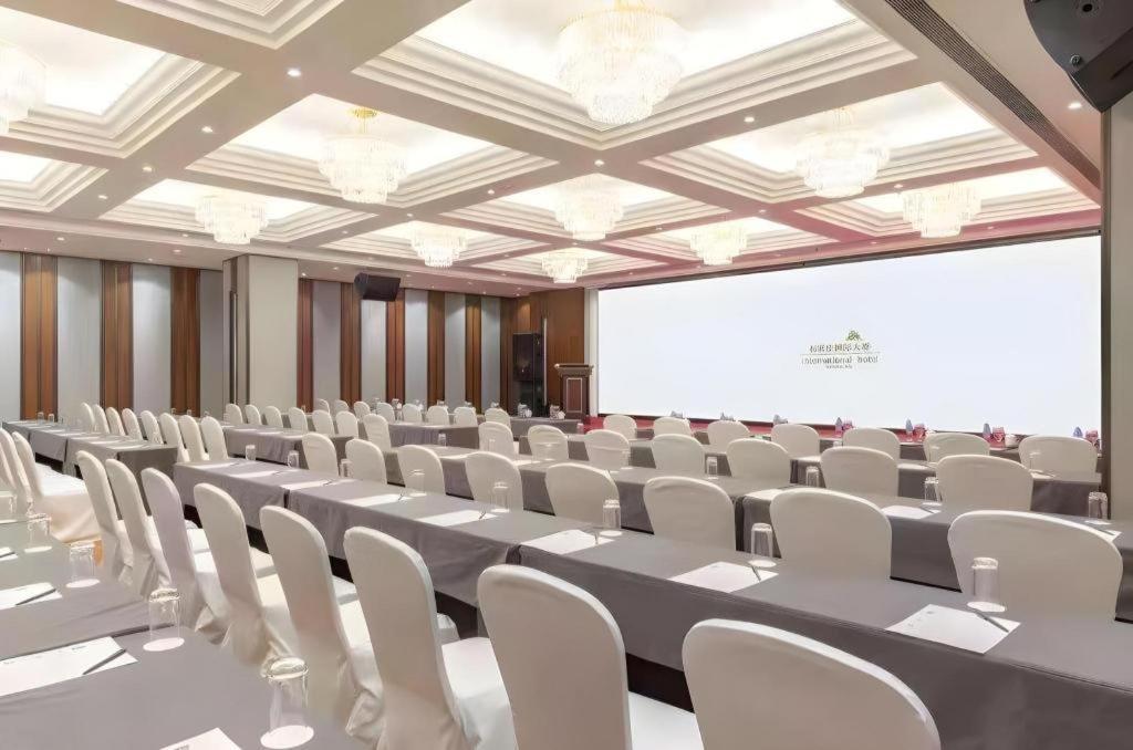 Shijiazhuang International Building Hotel Luaran gambar
